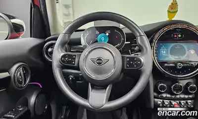 Mini Cooper 2022 2.0 Автомат в Москве № 197005, миниатюра 10