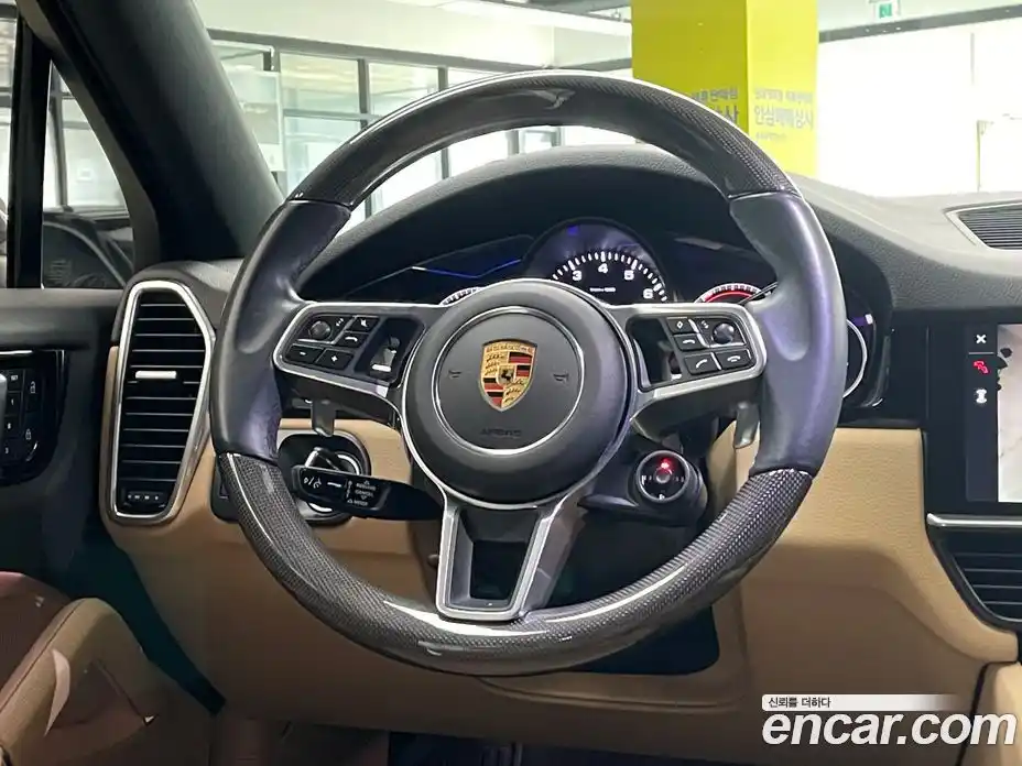 Porsche Cayenne 2022 3.0 Автомат в Москве № 197246, фото 12