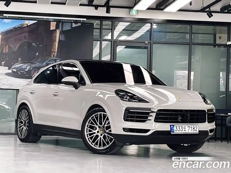 Porsche Cayenne 2022 3.0 Автомат в Москве № 197246, фото 18