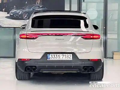 Porsche Cayenne 2022 3.0 Автомат в Москве № 197246, миниатюра 4