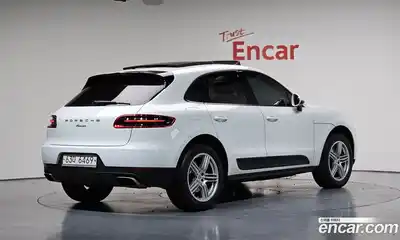 Porsche Macan 2017 2.0 Автомат в Москве № 197472, миниатюра 12