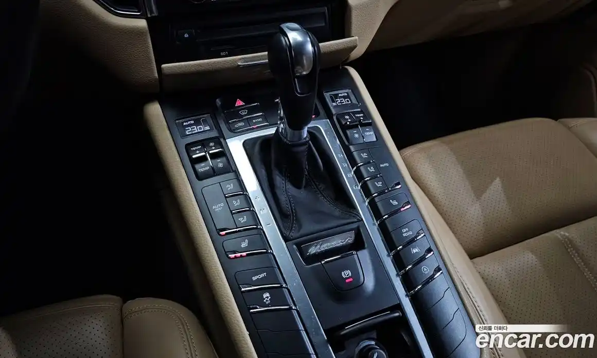 Porsche Macan 2017 2.0 Автомат в Москве № 197472, фото 17