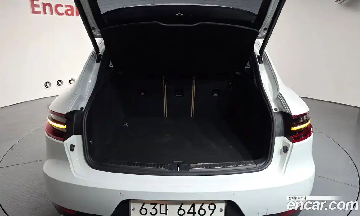 Porsche Macan 2017 2.0 Автомат в Москве № 197472, фото 5