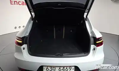 Porsche Macan 2017 2.0 Автомат в Москве № 197472, миниатюра 5