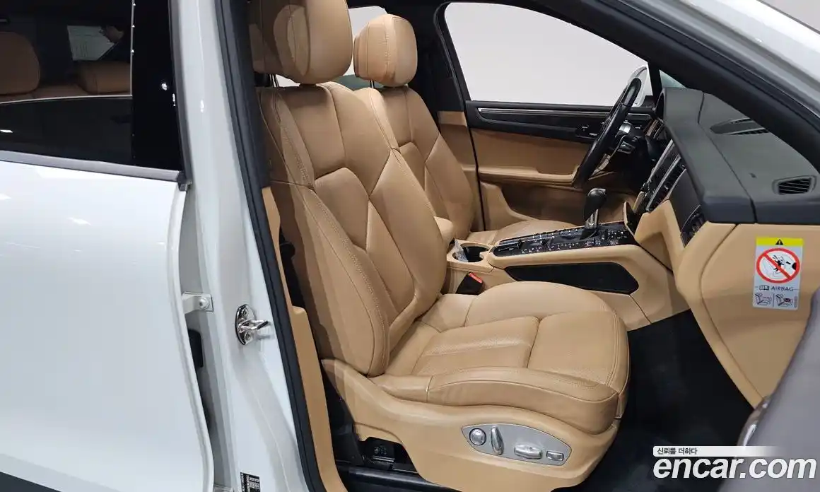 Porsche Macan 2017 2.0 Автомат в Москве № 197472, фото 6