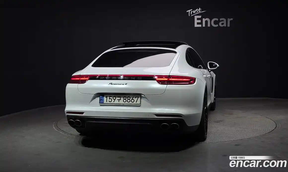 Porsche Panamera 2018 3.0 Автомат в Москве № 197610, фото 4