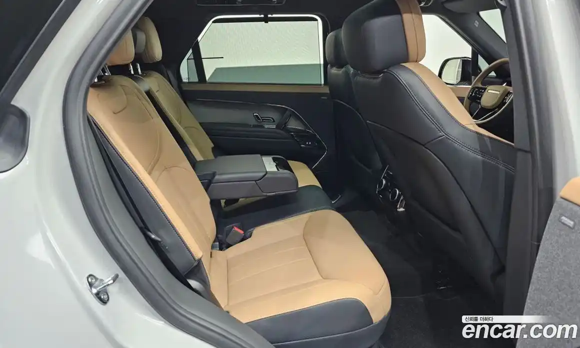 Land Rover Range-Rover Sport 2025 3.0 Автомат в Москве № 198089, фото 3