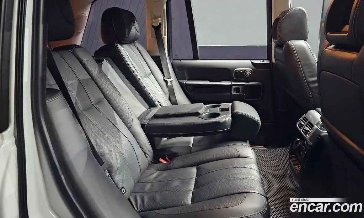 Land Rover Range-Rover 2011 5.0 Автомат в Москве № 198138, фото 15