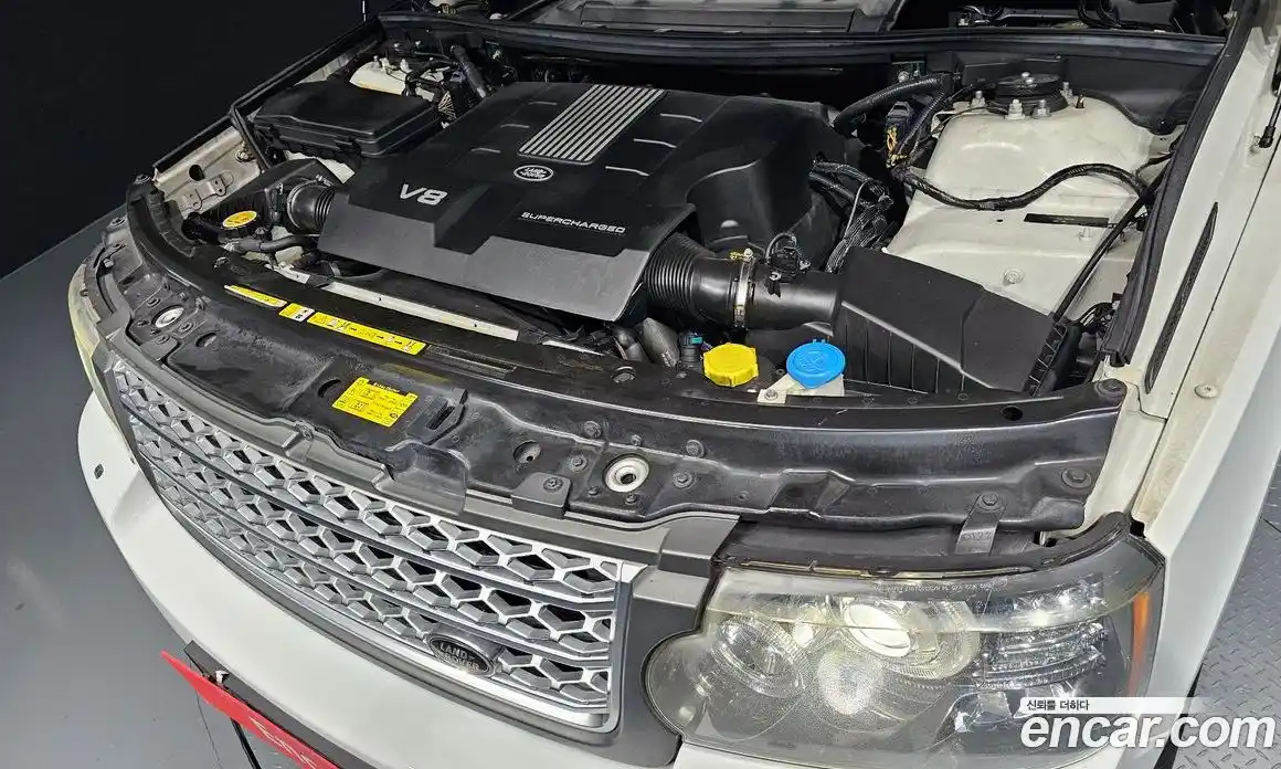 Land Rover Range-Rover 2011 5.0 Автомат в Москве № 198138, фото 4