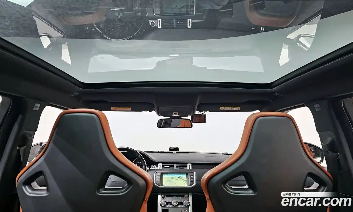 Land Rover Range-Rover Evoque 2014 2.2 Автомат в Москве № 198290, фото 19