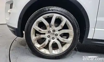 Land Rover Range-Rover Evoque 2014 2.2 Автомат в Москве № 198290, миниатюра 8