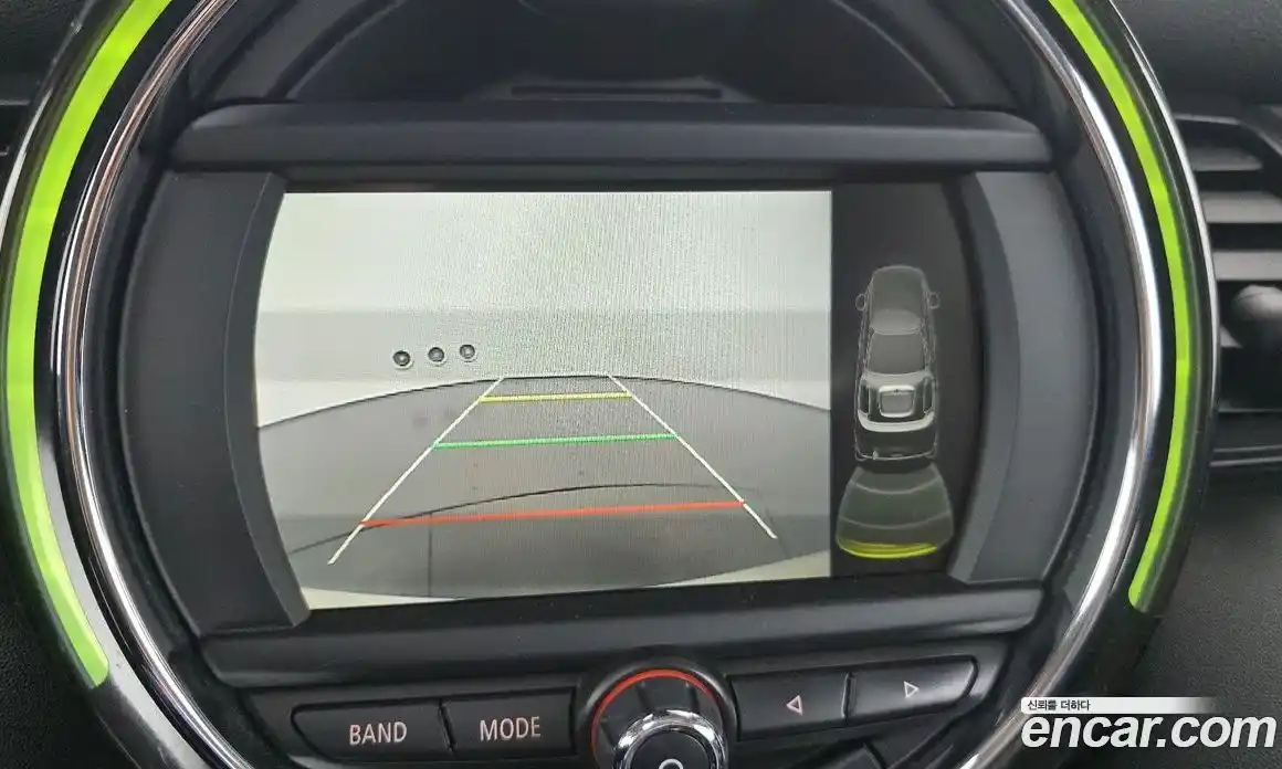 Mini Cooper 2016 1.5 Автомат в Москве № 198485, фото 12