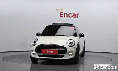 Mini Cooper 2016 1.5 Автомат в Москве № 198485, миниатюра 7