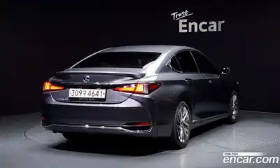Lexus ES 2021 2.5 Автомат в Москве № 198903, миниатюра 11