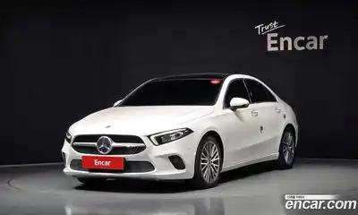 Mercedes-Benz A-Class 2021 2.0 Автомат в Москве № 207681, миниатюра 12