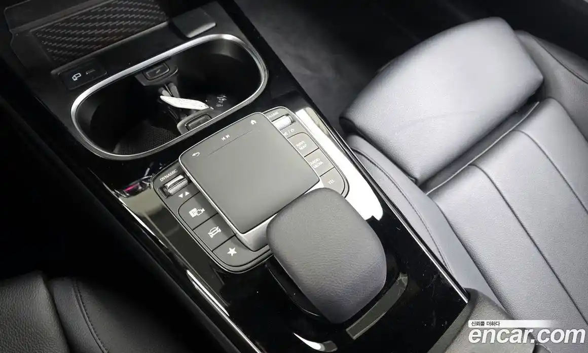 Mercedes-Benz A-Class 2021 2.0 Автомат в Москве № 207681, фото 15