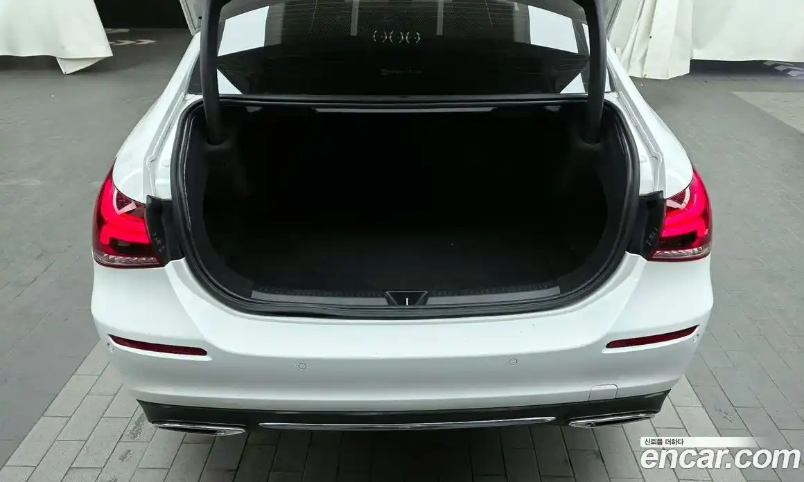 Mercedes-Benz A-Class 2021 2.0 Автомат в Москве № 207681, фото 20