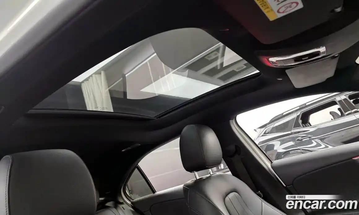 Mercedes-Benz A-Class 2021 2.0 Автомат в Москве № 207681, фото 6