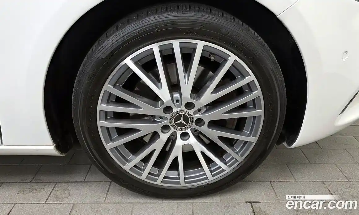 Mercedes-Benz A-Class 2021 2.0 Автомат в Москве № 207681, фото 7