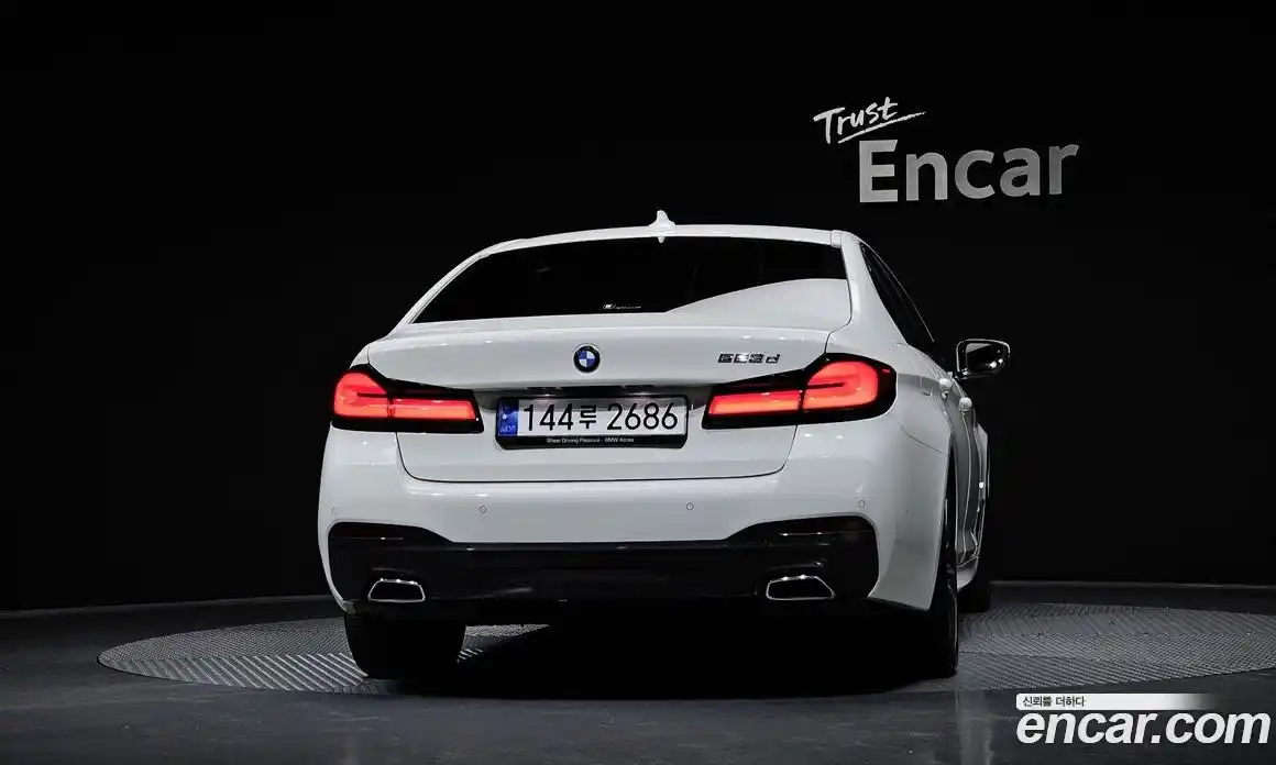 BMW 5-Series 2023 2.0 Автомат в Москве № 210544, фото 17