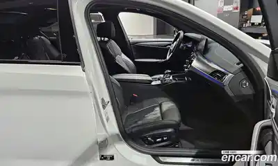 BMW 5-Series 2023 2.0 Автомат в Москве № 210544, миниатюра 4