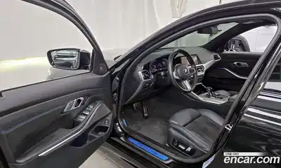 BMW 3-Series 2021 2.0 Автомат в Москве № 211449, миниатюра 8