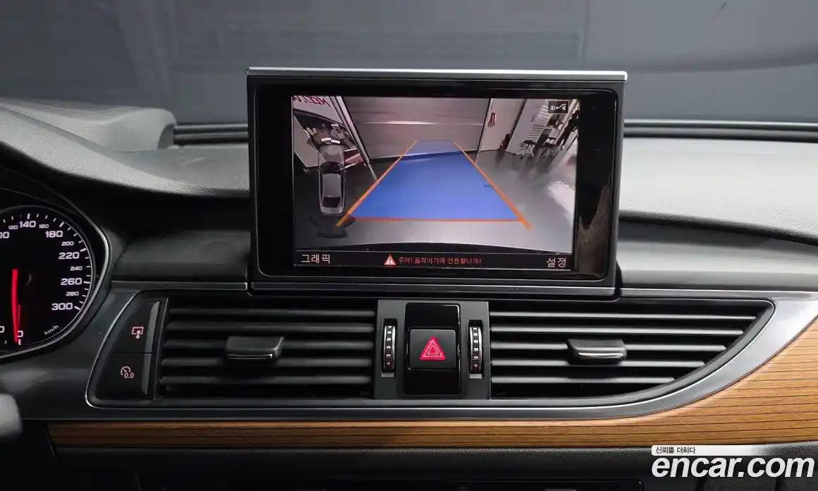 Audi A6 2016 3.0 Автомат в Москве № 212631, фото 10