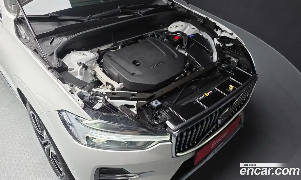 Volvo XC60 2024 2.0 Автомат в Москве № 212793, фото 11