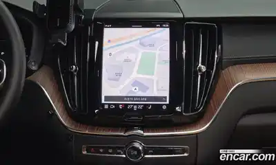 Volvo XC60 2024 2.0 Автомат в Москве № 212793, миниатюра 4