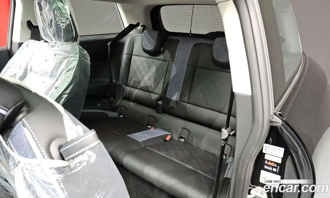 Mini Cooper 2024 0.1 Автомат в Москве № 213909, фото 11