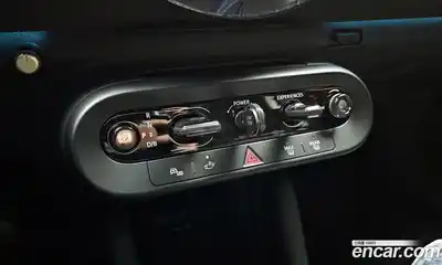 Mini Cooper 2024 0.1 Автомат в Москве № 213909, миниатюра 9