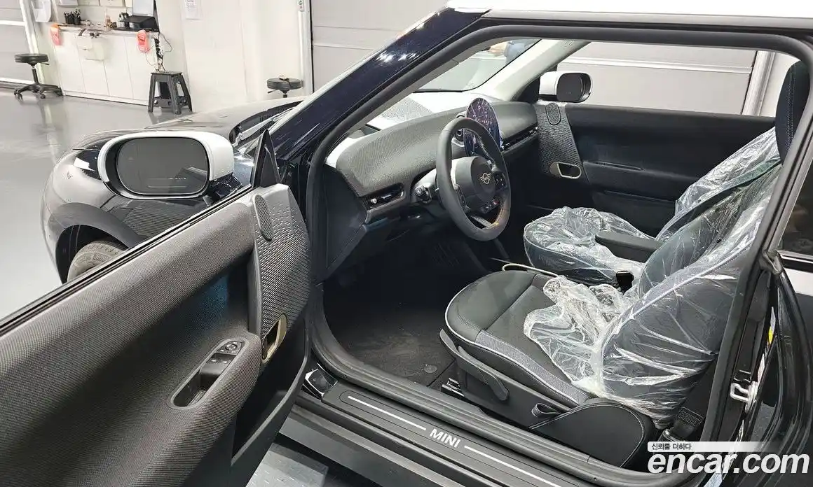 Mini Cooper 2024 0.1 Автомат в Москве № 213909, фото 10