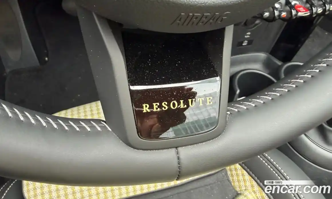 Mini Cooper Convertible 2024 2.0 Автомат в Москве № 213996, фото 9