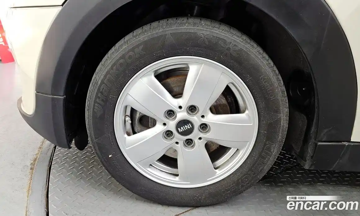 Mini Cooper 2015 1.5 Автомат в Москве № 214351, фото 14