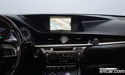 Lexus ES 2018 2.5 Автомат в Москве № 214682, миниатюра 11