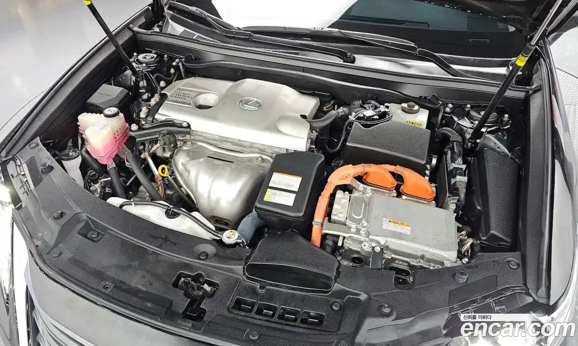 Lexus ES 2018 2.5 Автомат в Москве № 214682, фото 17