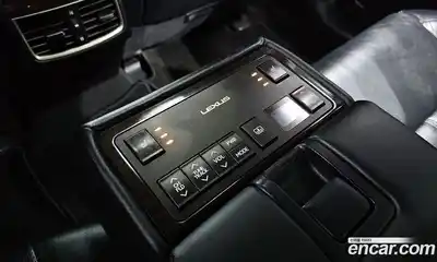Lexus ES 2018 2.5 Автомат в Москве № 214682, миниатюра 3
