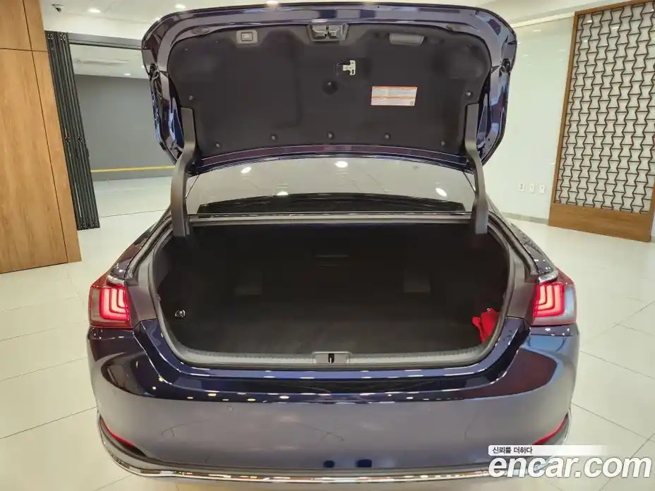 Lexus ES 2026 2.5 Вариатор в Москве № 214741, фото 5