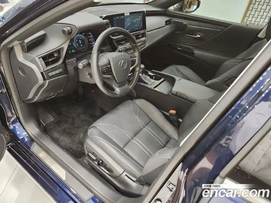 Lexus ES 2026 2.5 Вариатор в Москве № 214741, фото 10