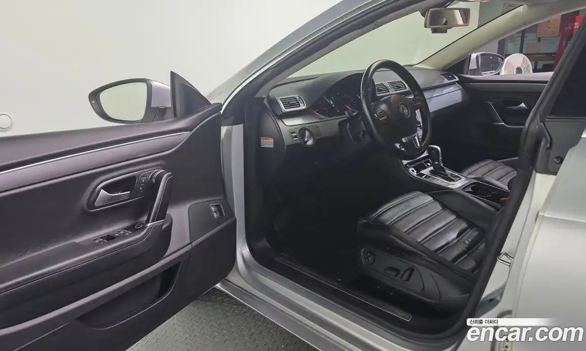 Volkswagen CC 2015 2.0 Автомат в Москве № 215311, фото 10