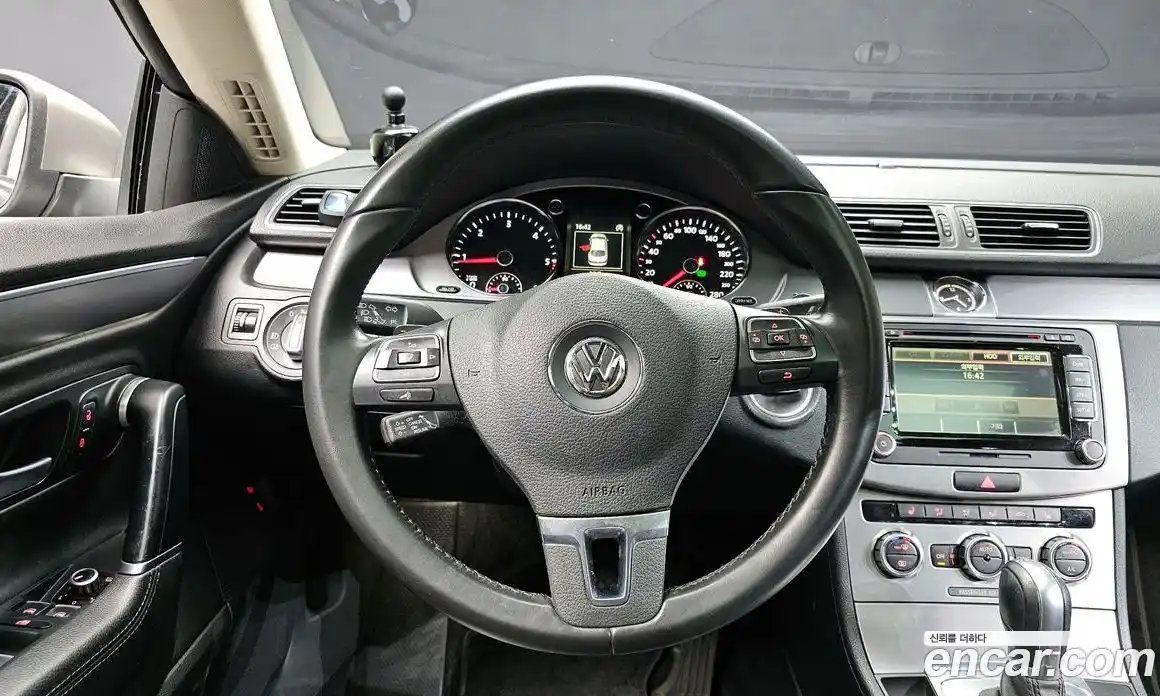 Volkswagen CC 2015 2.0 Автомат в Москве № 215327, фото 13