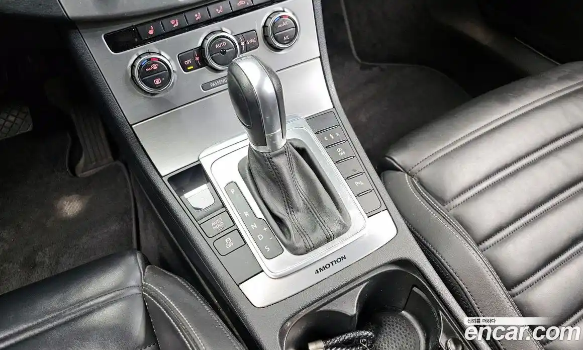 Volkswagen CC 2015 2.0 Автомат в Москве № 215327, фото 9