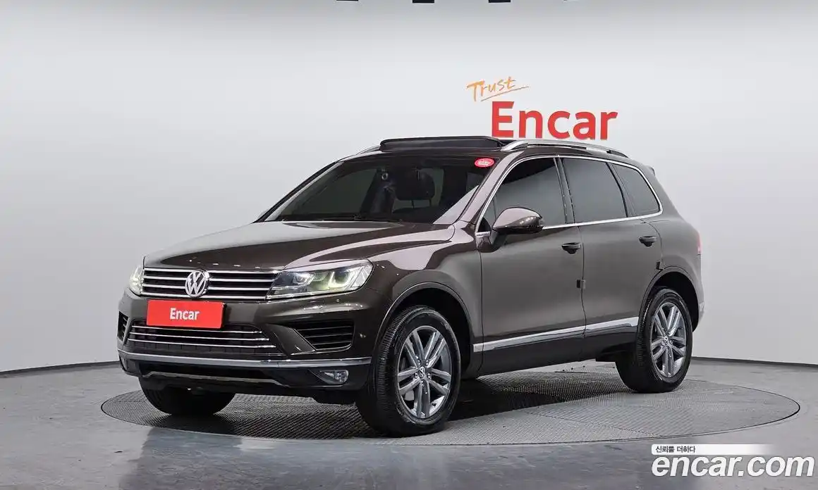 Volkswagen Touareg 2016 3.0 Автомат в Москве № 215360, фото 17