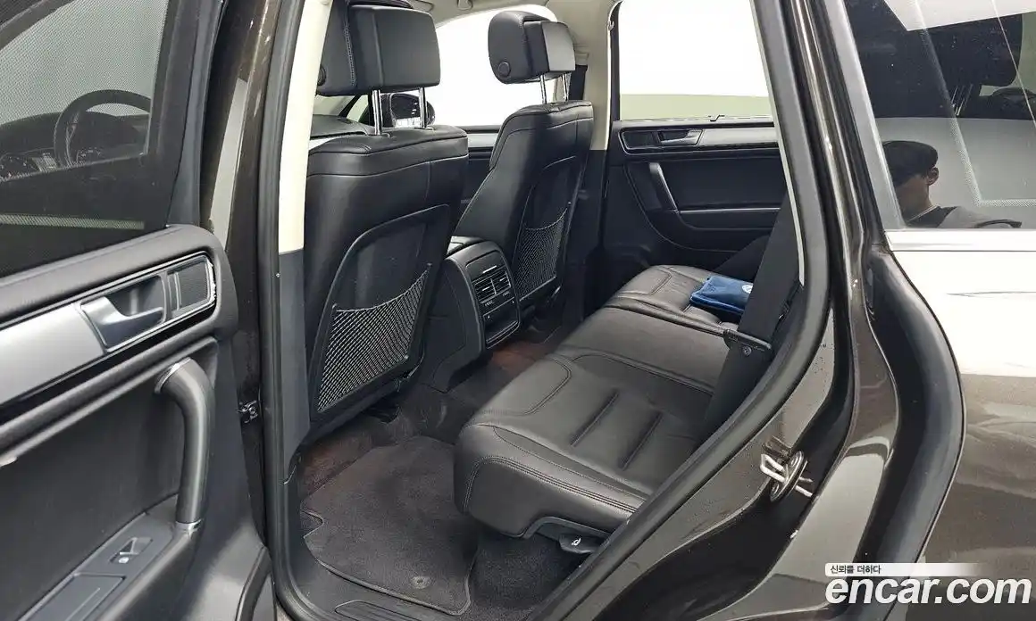 Volkswagen Touareg 2016 3.0 Автомат в Москве № 215360, фото 20