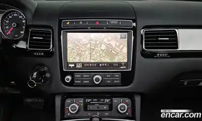 Volkswagen Touareg 2016 3.0 Автомат в Москве № 215360, миниатюра 2