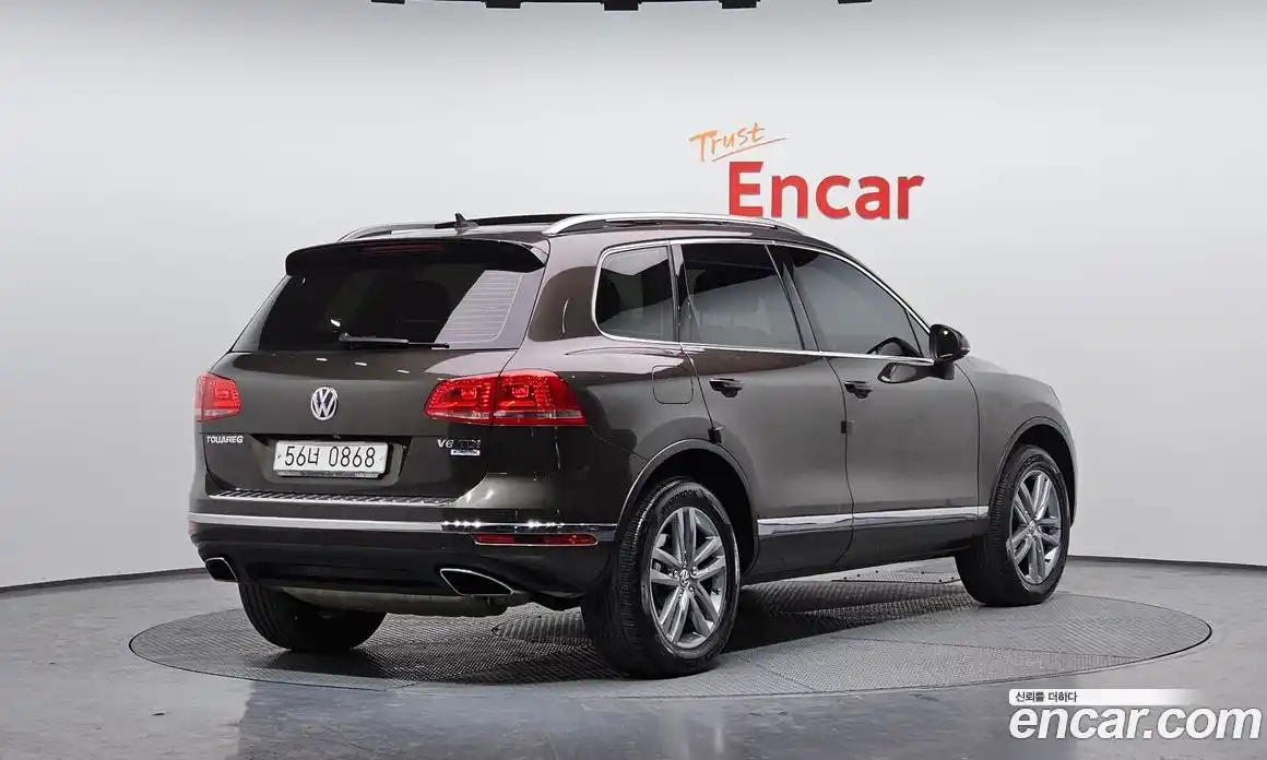 Volkswagen Touareg 2016 3.0 Автомат в Москве № 215360, фото 6