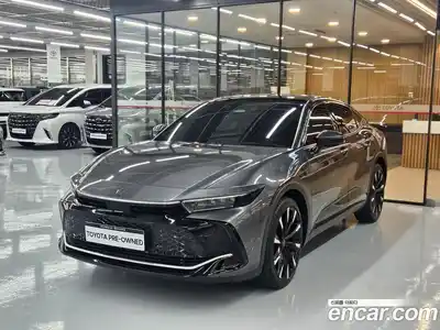Toyota Crown, 2023