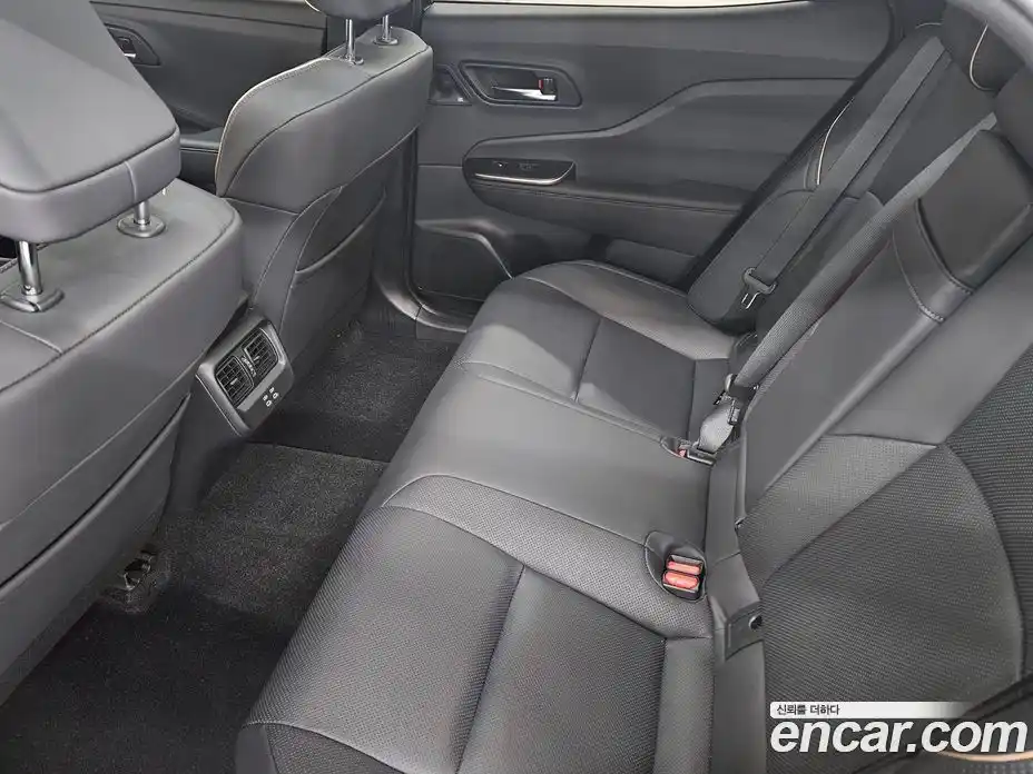 Toyota Crown 2023 2.4 Автомат в Москве № 215642, фото 15