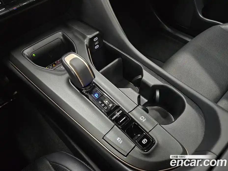 Toyota Crown 2023 2.4 Автомат в Москве № 215642, фото 9