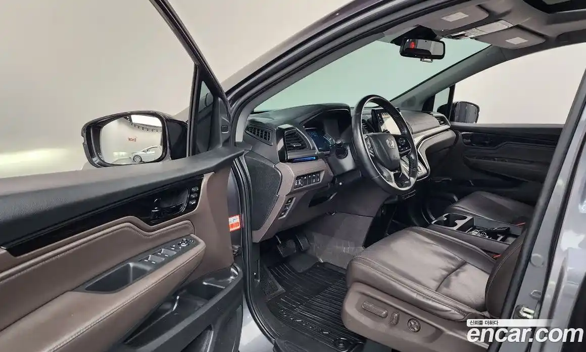 Honda Odyssey 2019 3.5 Автомат в Москве № 215704, фото 18